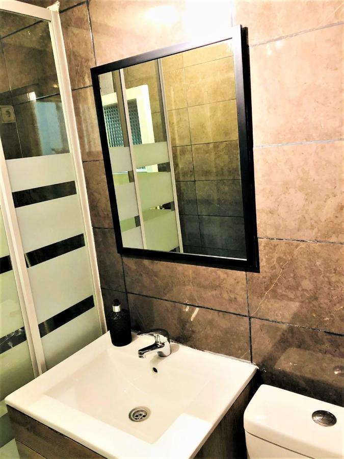 Deluxe Room Center Madrid Exterior photo